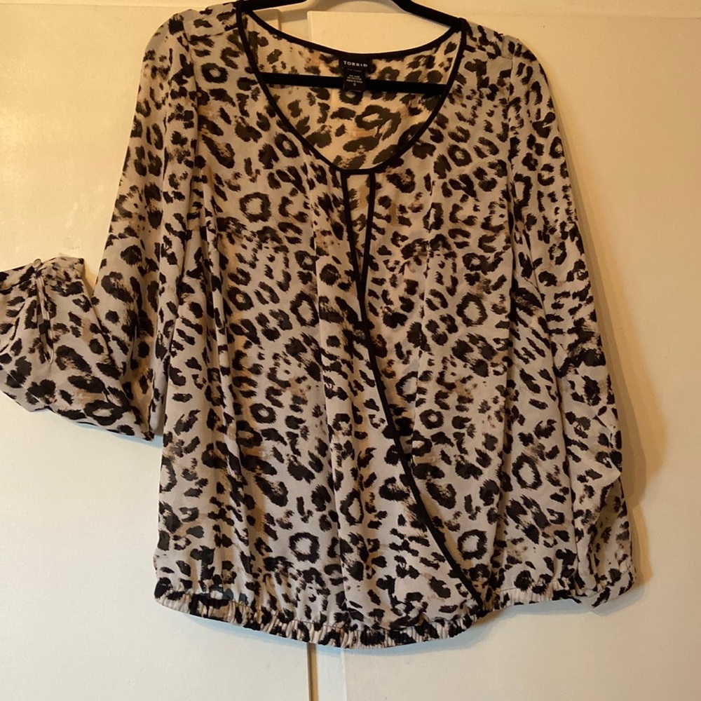 Torrid Leopard print Elastic waisted Long sleeve